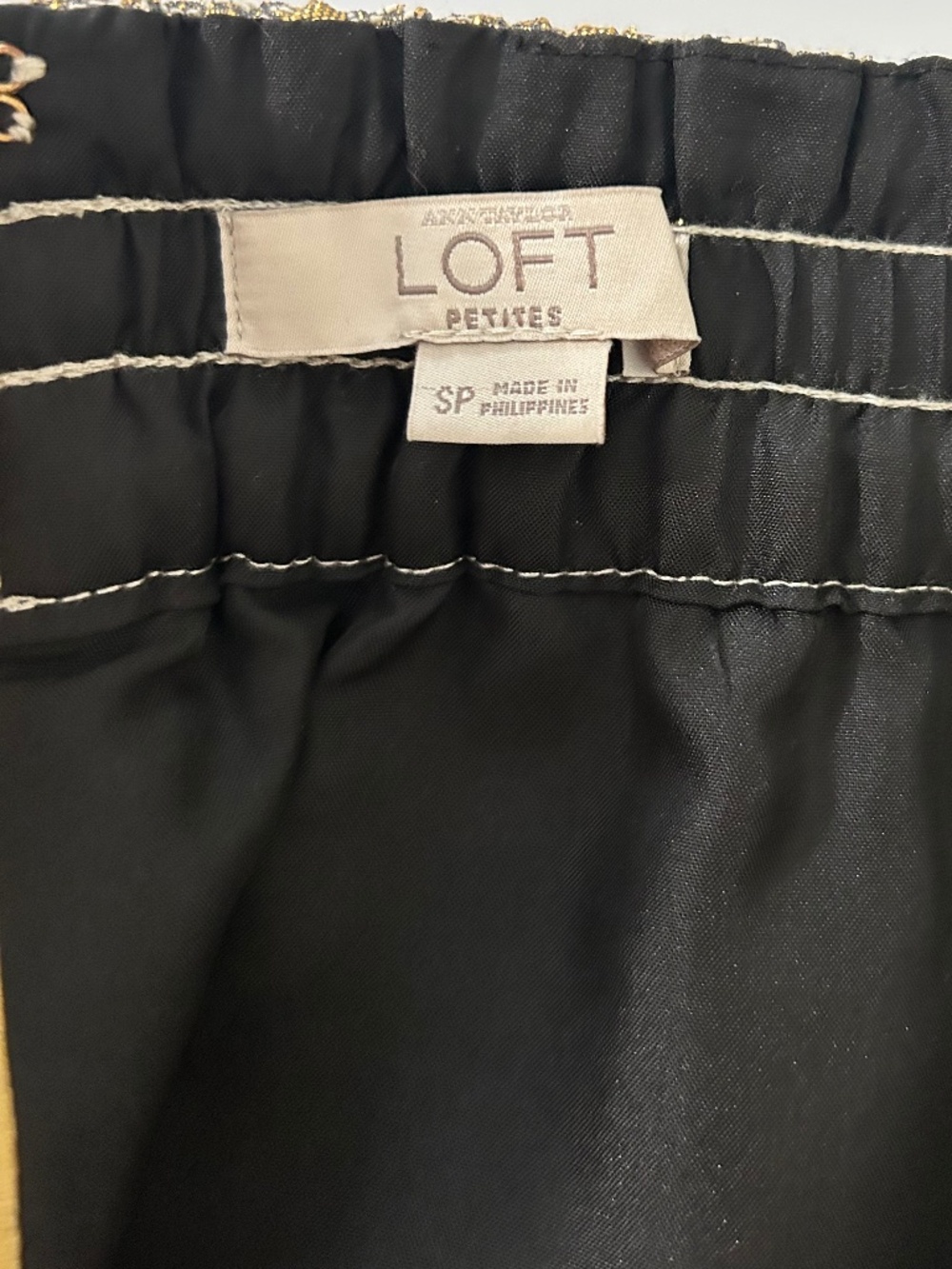 Skirt LOFT Gold Brocade Metallic Mini Glam Rocker - Picture 9 of 9